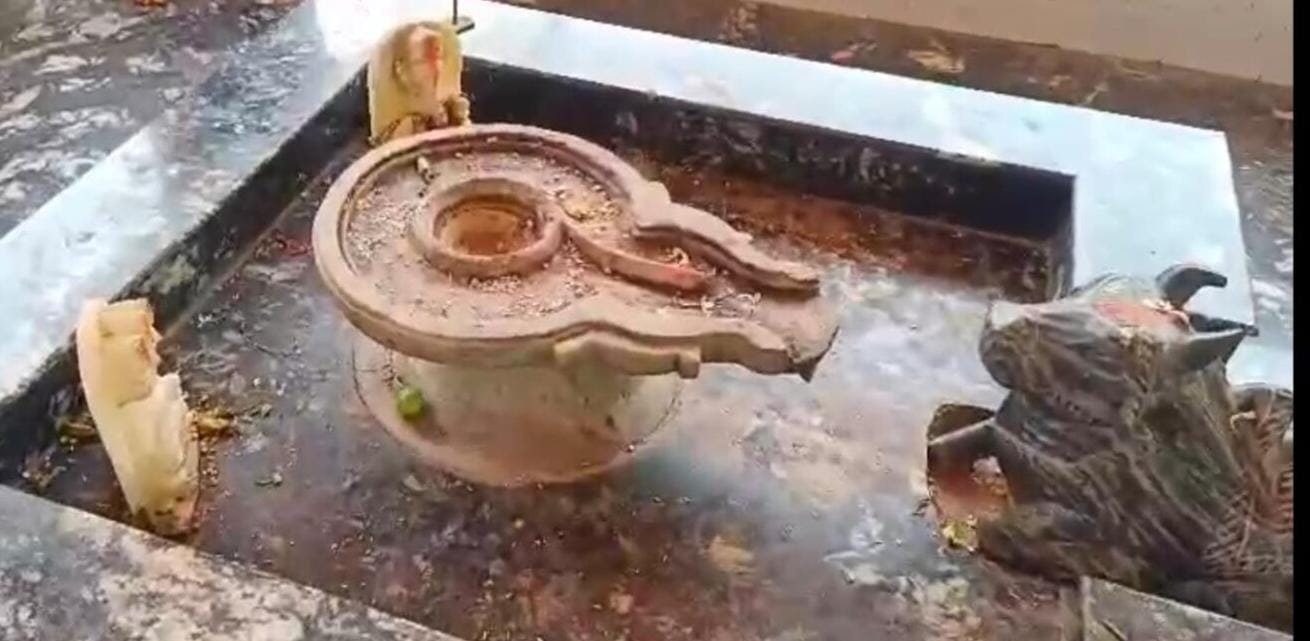 हरमो शिव मंदिर तोड़फोड़ प्रकरण: मुख्य आरोपी गिरफ्तार, संलिप्त पुलिस आरक्षक बर्खास्त