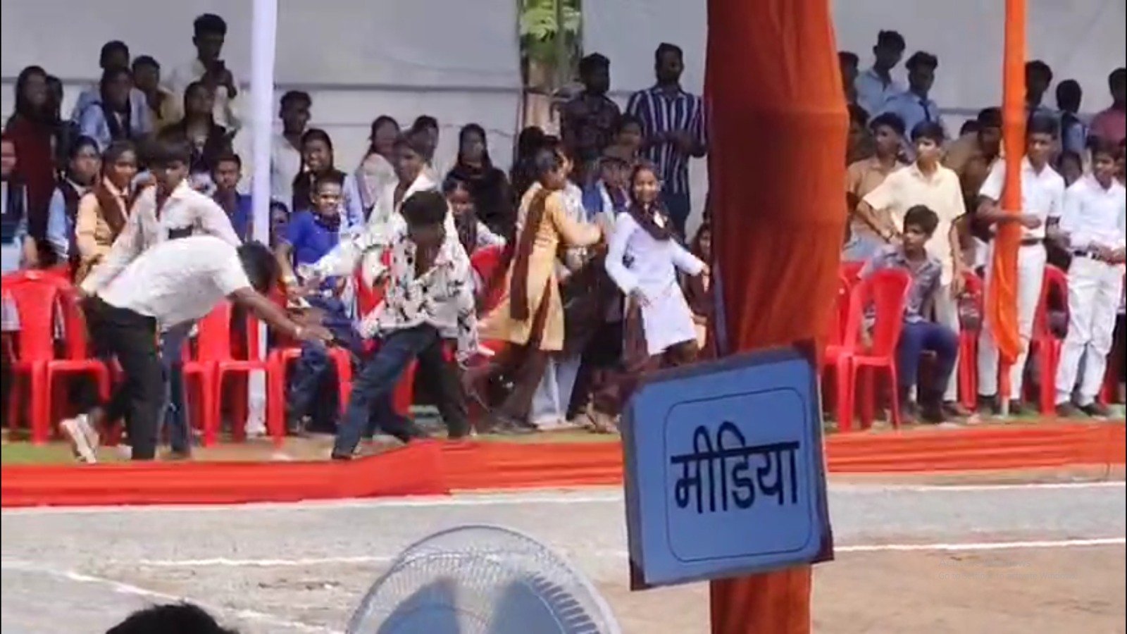 कवर्धा: स्वतंत्रता दिवस मुख्य समारोह में भारी पुलिस मौजूदगी के बीच मारपीट, वीडियो वायरल