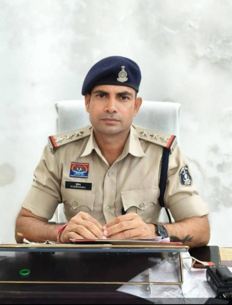 सड़क सुरक्षा अभियान से कबीरधाम जिले में दुर्घटनाओं में 10 प्रतिशत कमी यातायात पुलिस की जागरूकता एवं सख्त कार्रवाई का दिखा सकारात्मक असर