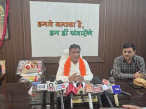 8 वर्षों का इंतजार खत्म: 6 जून से हाईटेक बस स्टैंड से शुरू होगा बसों का संचालन, यातायात और विकास को नई रफ्तार— चंद्रप्रकाश चंद्रवंशी