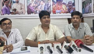 कवर्धा : सरदार पटेल मैदान में सजा स्वदेशी खादी शिल्प महोत्सव, एक ही छत के नीचे देशभर के हस्तशिल्प और हथकरघा उत्पाद